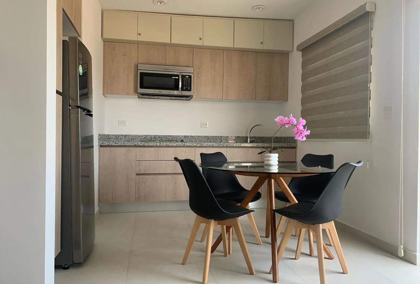 New Oceanfront Apartment Масатлан