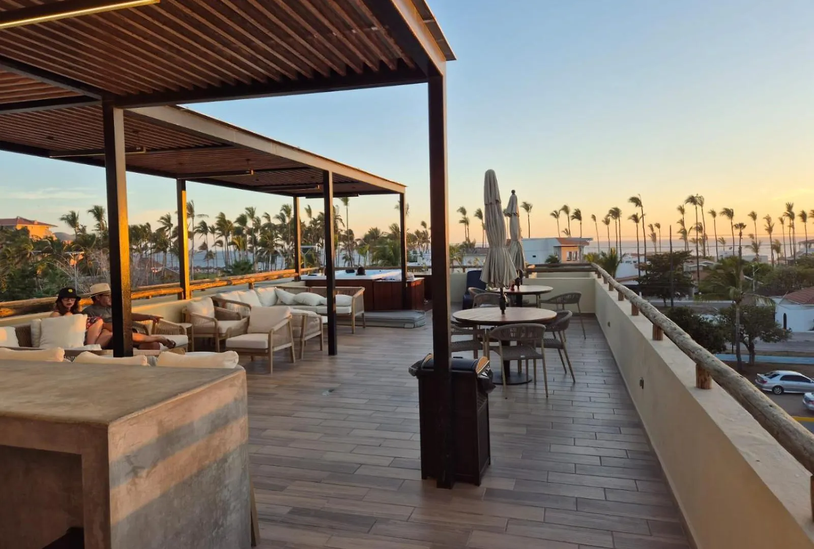 New Oceanfront Apartment Масатлан